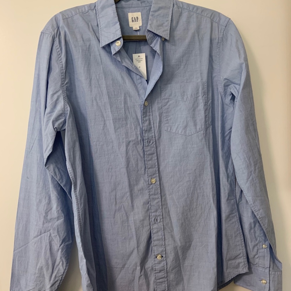 Gap Long Sleeve Button Down Shirt